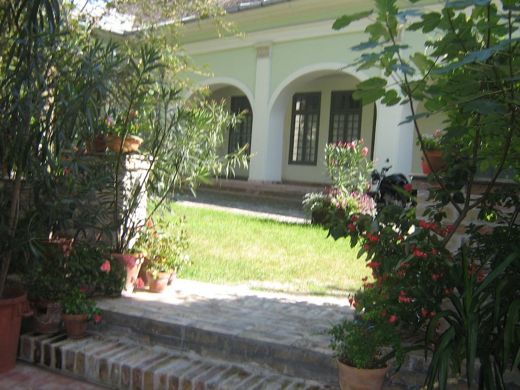 Gimi Vendégház Baja Exterior foto