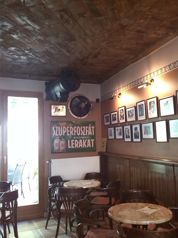 Gimi Vendégház Baja Exterior foto